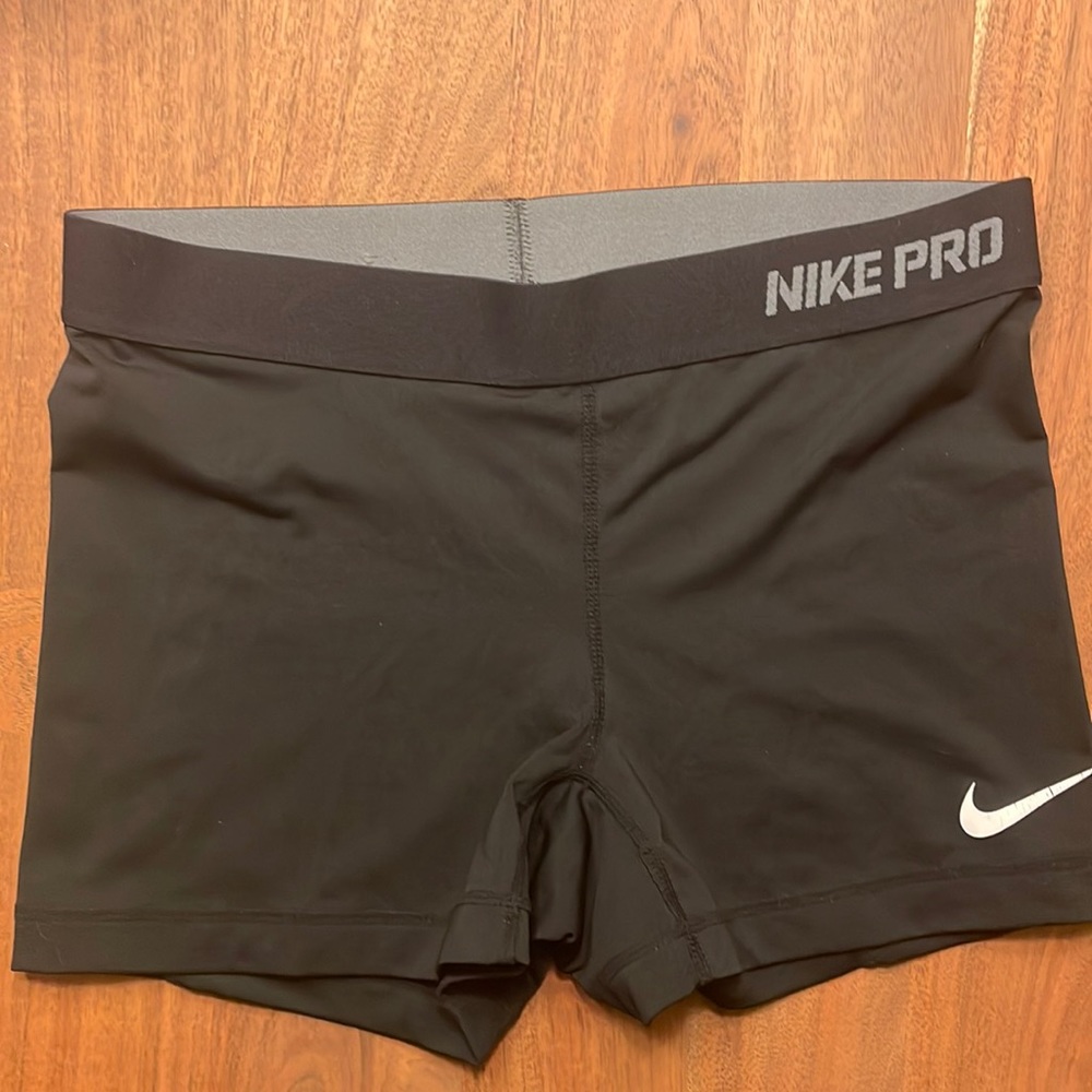 Nike Pro dri fit short